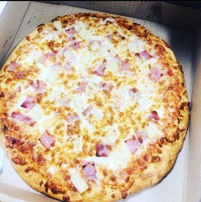 Ham pineapple pizza