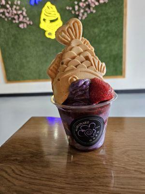 Ube taiyaki soft serve