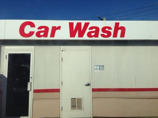 car wash waiting room