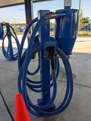 Downtowner Car Wash, 2002 Santa Barbara Blvd, Cape Coral