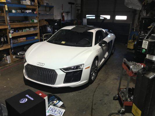 R8 in for programming