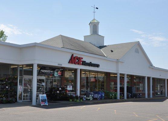 Westlake E&H Ace Hardware - Storefront