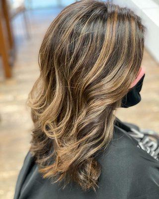 Balayage hair color