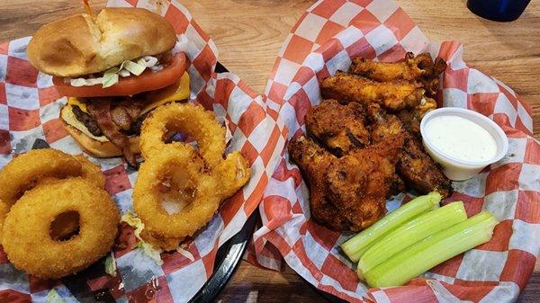 Burger, onion rings, wings.