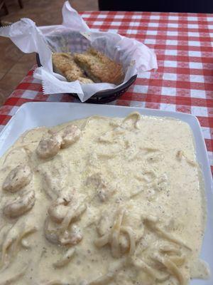 Shrimp FETTUCINI ALFREDO with GARLIC BREAD