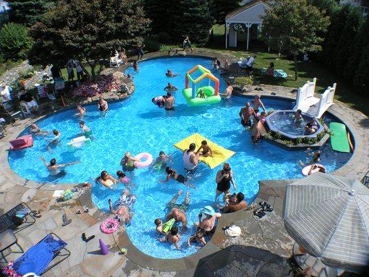 Family Pools & Patio