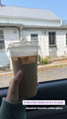 Iced Vanilla Latte