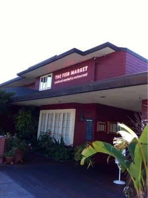 I loved going to the Fish Market at Seaport Village when I was in Sandiego! The best seafood! The best ambiance! Deck on bay!