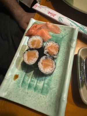 Salmon roll