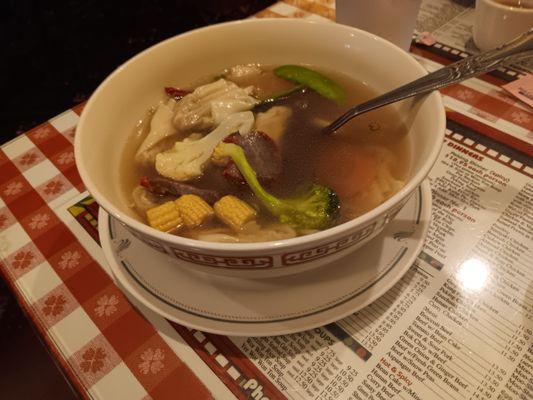 Wor wonton soup - combination