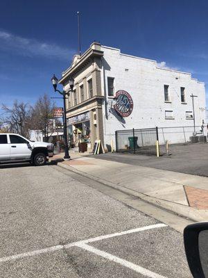 Large and original building downtown Layton