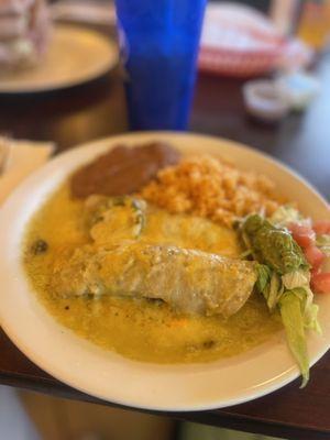 Enchiladas Rojas y Verdes