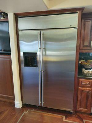 Refrigerator Ge Monogram repair specialist