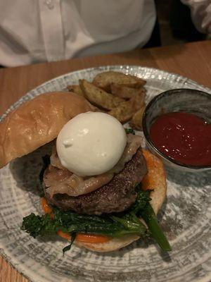 Burrata burger