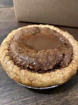 Fudge caramel pie ($5)