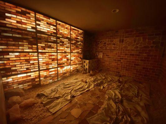 Himalayan Salt Room.