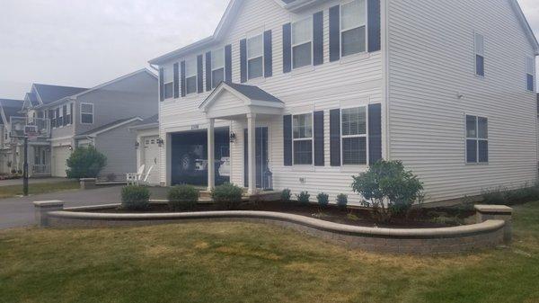 Front Retaining Wall with Pillars