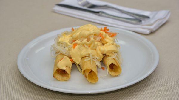 Taquitos de Pollo