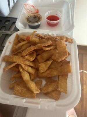 I dunno, I ordered 10 Deep Fried Won Ton?