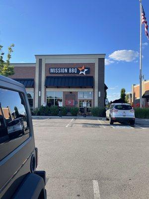 Front view of the restaurant with dedicated VETERAN parking.