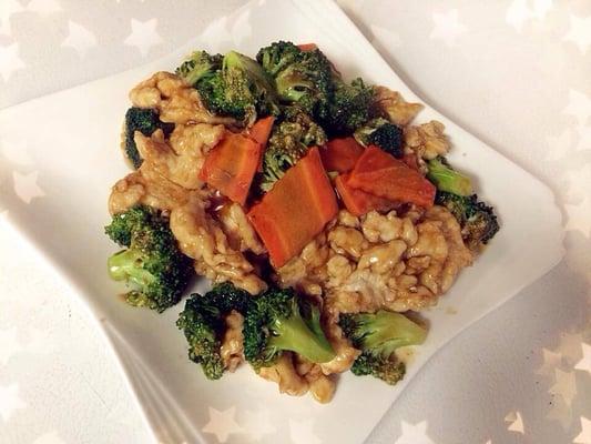 Chicken with broccoli