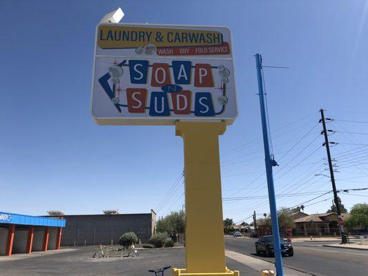 Soap n Suds Laundry & Car Wash