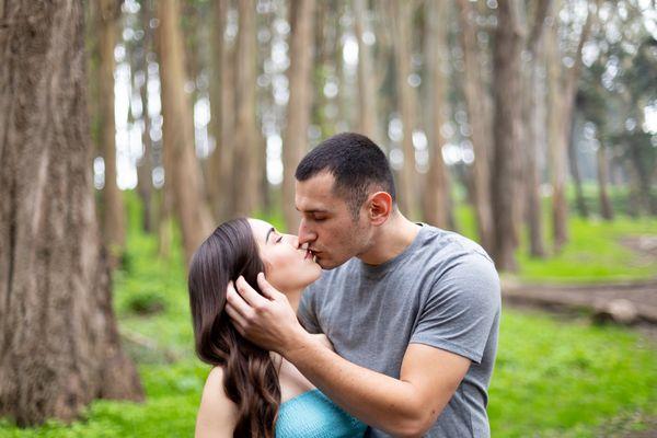 #couplegoals #maternitysession #love #sfmatternitysession #bump