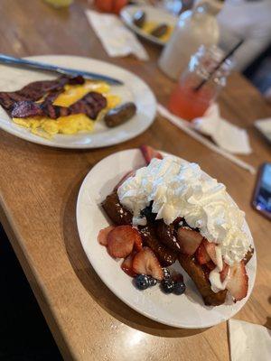 Berry Crisp French Toast