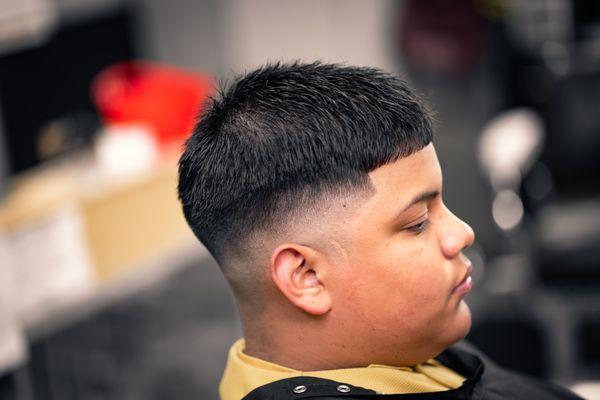 Mid skin fade