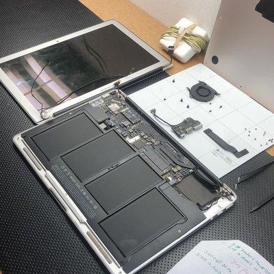 MacBook broken LCD repair.