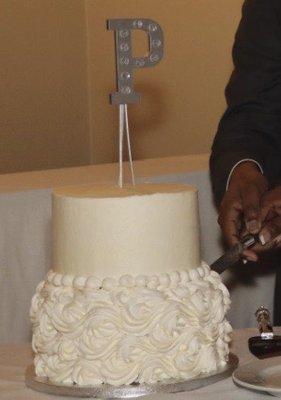 Two layer wedding cake