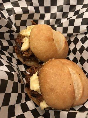 Pair of Super sliders: pulled pork & brisket (9/6/17)