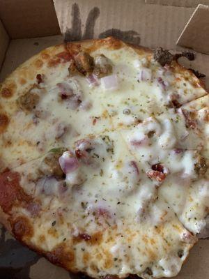 White sauce with bacon, Italian sausage, onions, & pepperonis