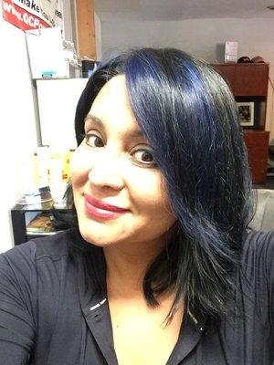 Loving my blue hair highlights by Cesi ... I get lots of compliments