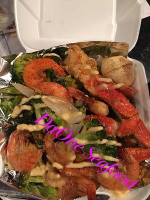 1/2 Snow crab plate with broccoli