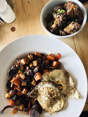 Veggie hash and crack cauliflower. So amazing!