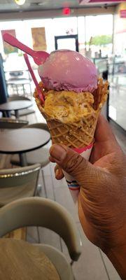 Pumpkin Cheesecake and Cotton Candy double scoop in a Waffle cone!