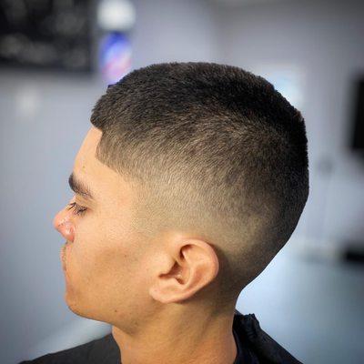 Mid Skin Fade