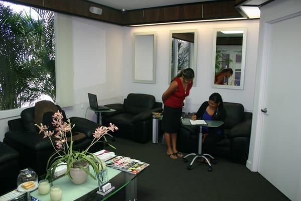 Knowledgeable And Highly Skilled Staff.