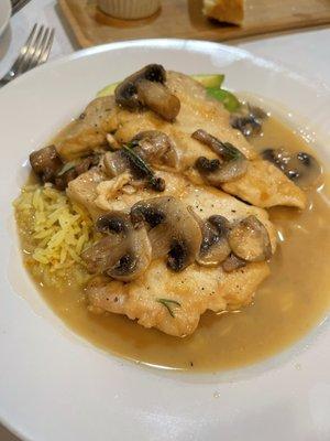 Chicken Marsala with rice and veggies. Perfectly cook and the sauce is so yummy!