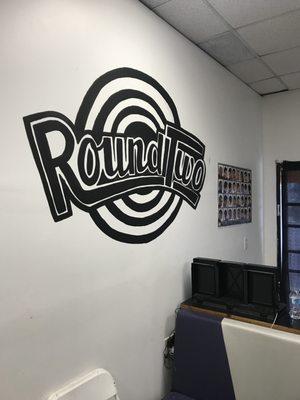 Round Two logo