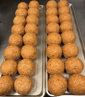 That's a lot of Balls!! (Sicilian Rice Balls)