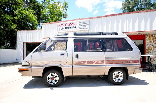 Toyota Van Custom Stereo Installation