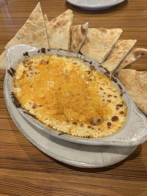 Buffalo chicken dip with pita bread