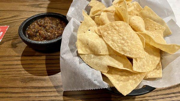 Chips & salsa