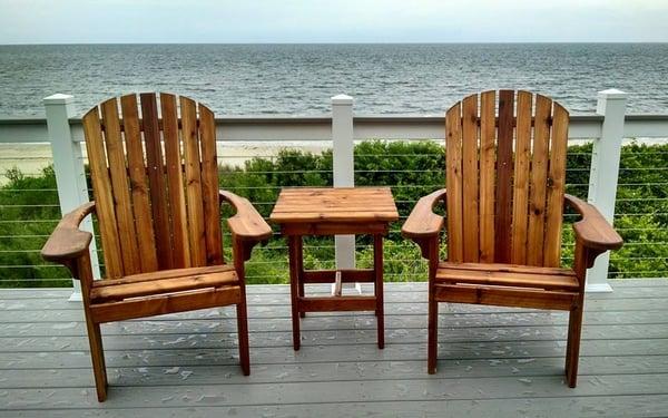 Western Red Cedar Deluxe Grand Adirondack and Side Table