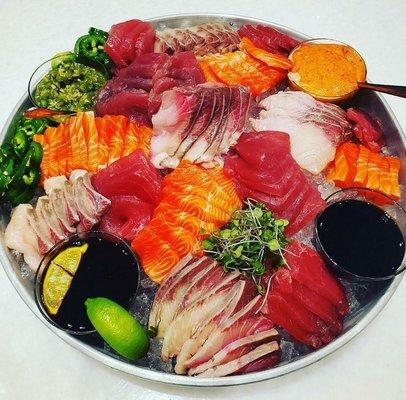 Sushi platter