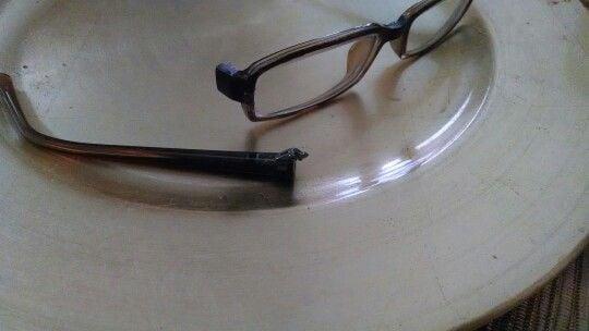 Here are the broken glasses you can see the brown has peeled off the top of the glasses and where the metal broke off.