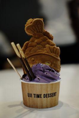 Taiyaki Cone Ube and pocky