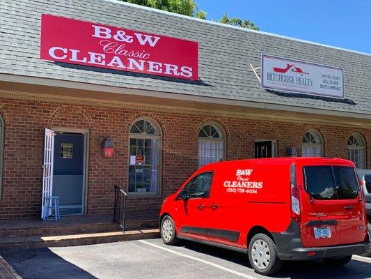 B & W Classic Cleaners